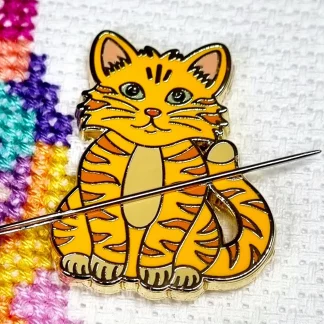 Ginger Cat Needle Minder